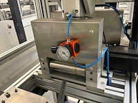 Machine voor assemblage mondmaskers - afbeelding 14 van  27