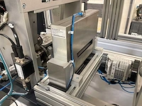 Machine voor assemblage mondmaskers - afbeelding 10 van  29