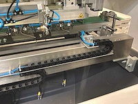 Machine voor assemblage mondmaskers - afbeelding 13 van  28