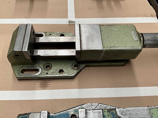 Machineklem - afbeelding 2 van  3