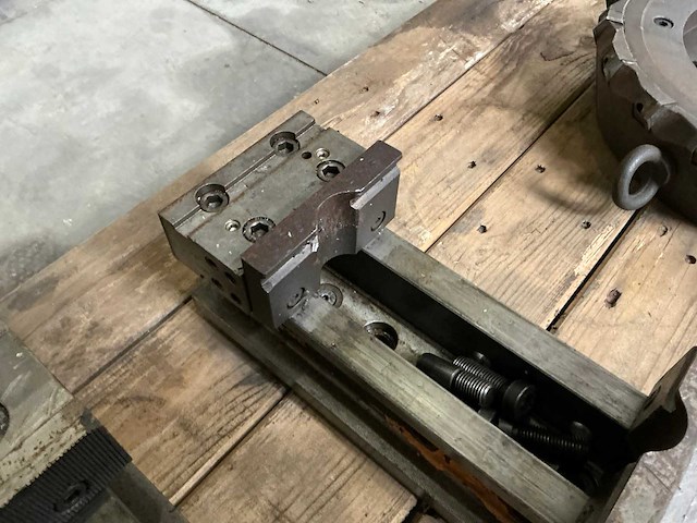 Machineklem - afbeelding 4 van  5