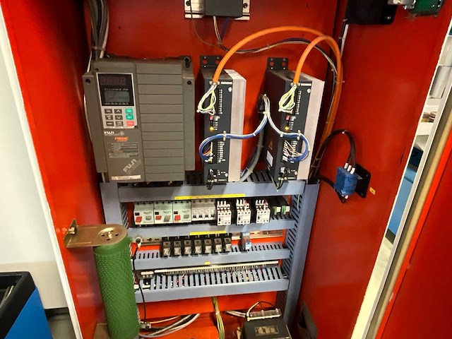 Machinemarkt - 2004 - teach-in draaibank - afbeelding 8 van  8