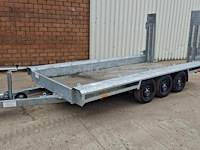 Machinetransporter 4x1.80m - afbeelding 1 van  1