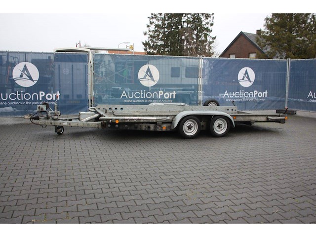 Machinetransporter brian james aj96atu 2600kg 2012 - afbeelding 1 van  1