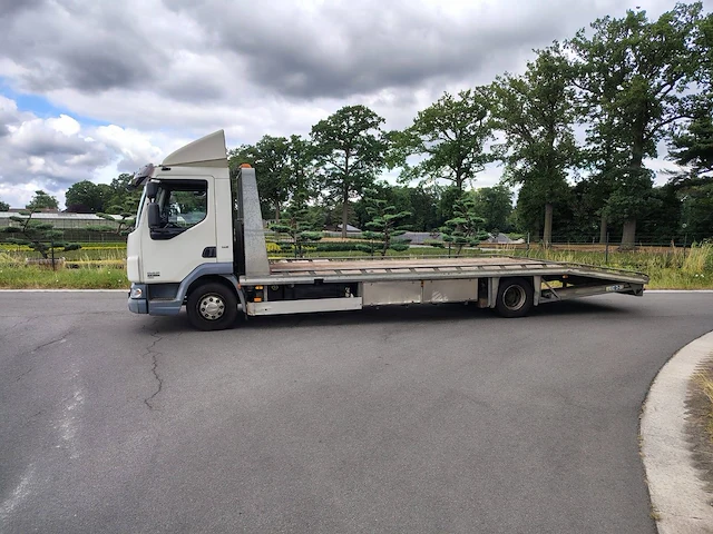 Machinetransporter daf fa lf45g12 diesel 220pk 2007 - afbeelding 1 van  1