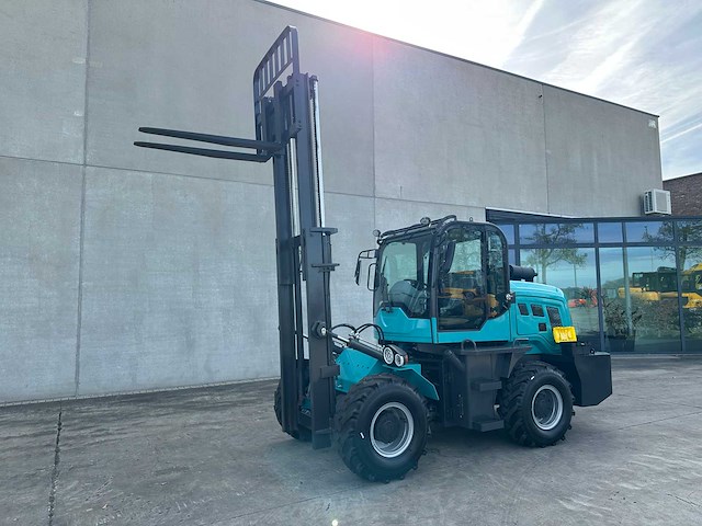 Machpro - 2025 - mp-t320a - ruw terrein heftruck - afbeelding 43 van  47