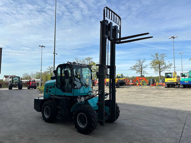 Machpro - 2025 - mp-t320a - ruw terrein heftruck - afbeelding 45 van  47