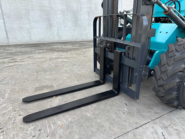 Machpro - 2025 - mp-t320a - ruw terrein heftruck - afbeelding 9 van  47