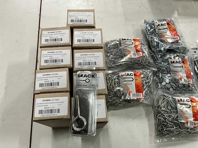 Mack diverse bevestigingsmaterialen - afbeelding 5 van  8