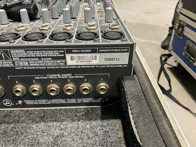 Mackie 1402-vlz3 mixer - afbeelding 4 van  4