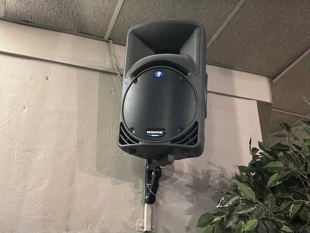 Mackie active speaker (2x) - afbeelding 1 van  2