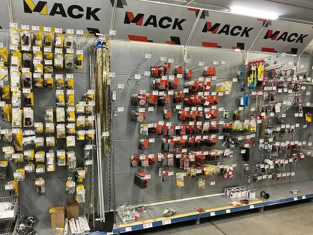 Mack/pacostar/seviprof partij scharnieren, meubeltoebehoren en spangereedschap - afbeelding 1 van  27