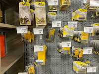 Mack/pacostar/seviprof partij scharnieren, meubeltoebehoren en spangereedschap - afbeelding 23 van  27