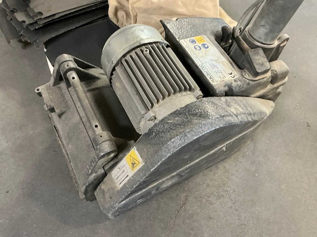 Macrotec nk8 vloerschuurmachine voor houten parket - afbeelding 3 van  6