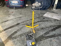 Mad dl-8700 mobiele remschijfafdraaimachine - afbeelding 1 van  6