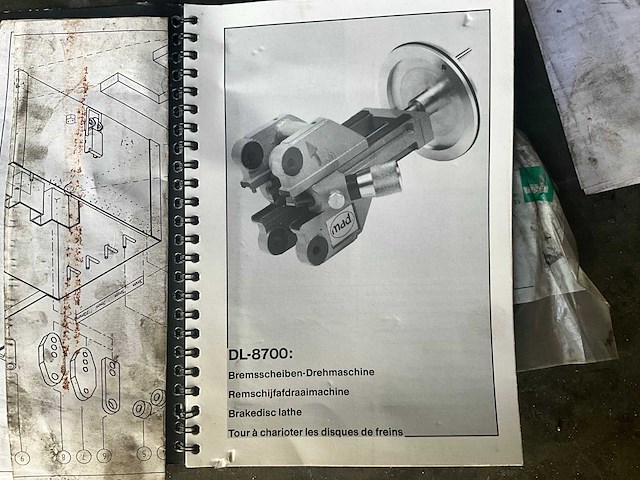 Mad dl-8700 mobiele remschijfafdraaimachine - afbeelding 6 van  6