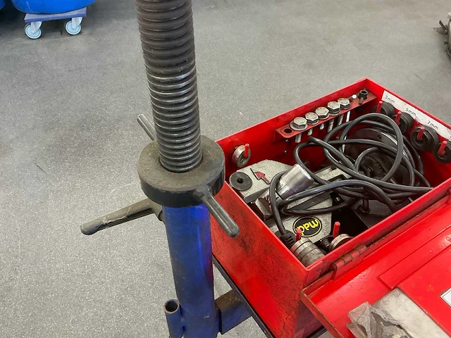 Mad dl-8700 remschijf afdraaimachine speciaal gereedschap - afbeelding 2 van  8
