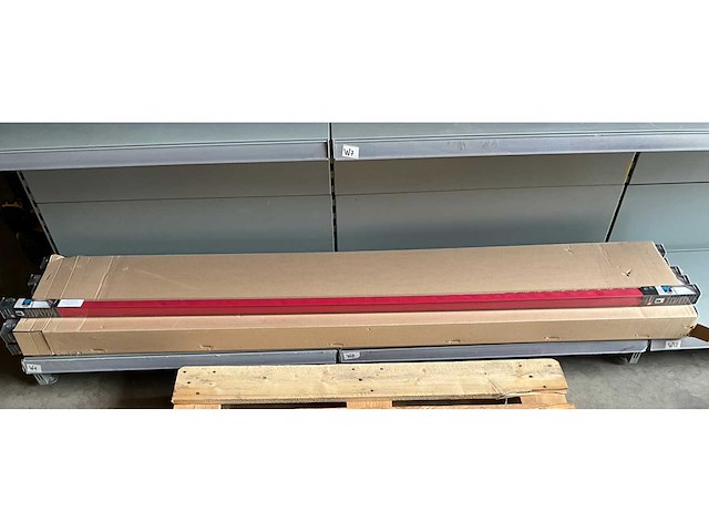 Madeco lichtdoorlatend rolgordijn (b x h) 200 x 180 cm rood (16x) - afbeelding 1 van  4