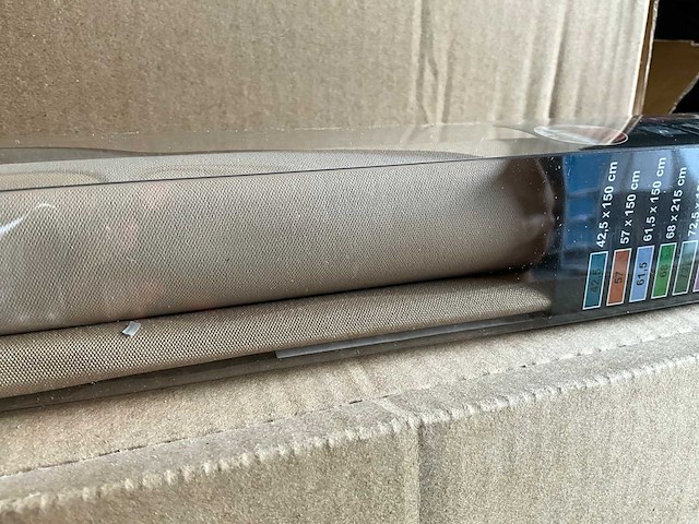 Madeco mini roll rolgordijn verduisterend 42,5 x 150 cm hoog beige (16x) - afbeelding 1 van  1