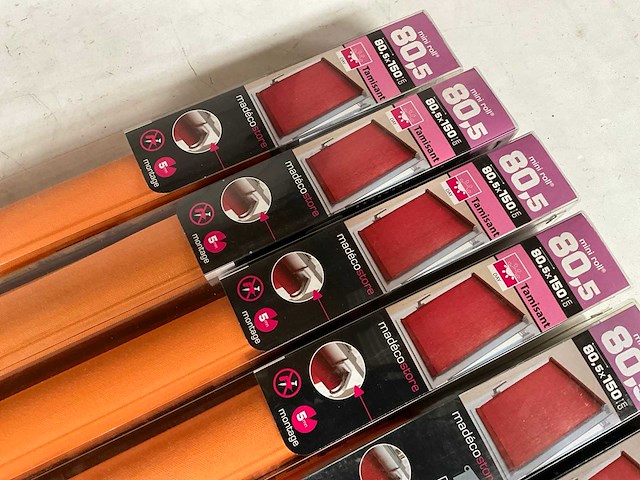 Madeco mix kavel diverse maten en kleuren rolgordijnen - afbeelding 2 van  9