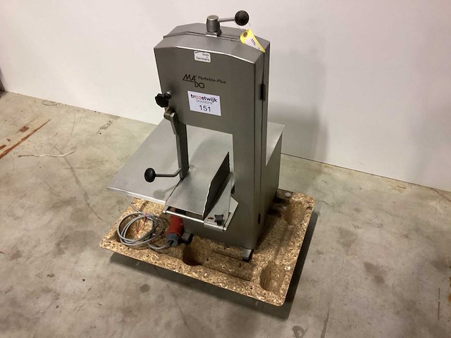 Mado mkb649 vleeszaagmachine - afbeelding 3 van  3