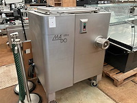 Mado ultra mew 620 rvs vleesmolen