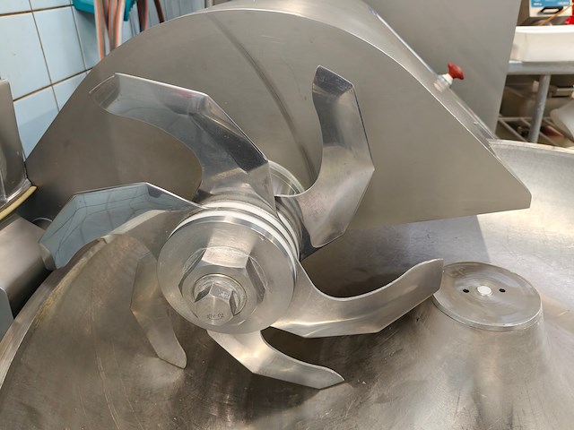 Mado - afbeelding 10 van  11