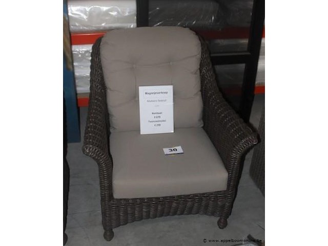 Madoera fauteuil inclusief 2 kussens taupe - uitvoering- colonial - afbeelding 1 van  1