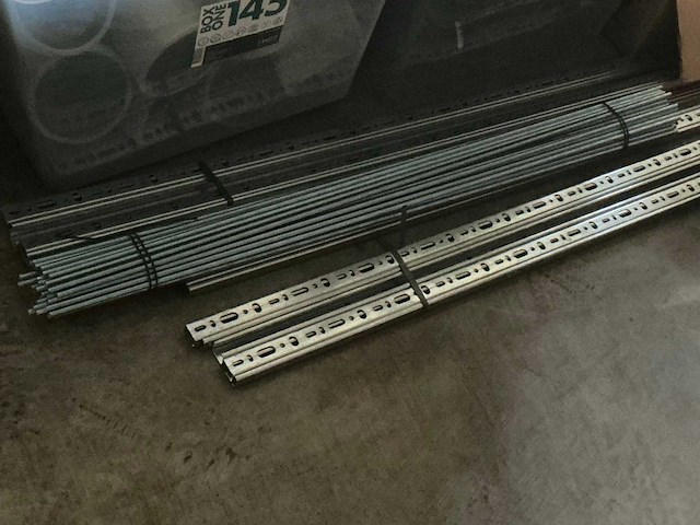 Magazijn 2 gelijkvloers restinhoud - afbeelding 3 van  17