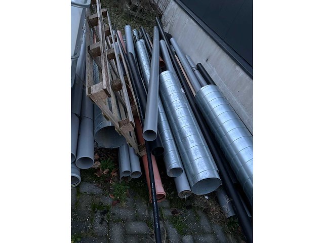 Magazijn 2 gelijkvloers restinhoud - afbeelding 9 van  17