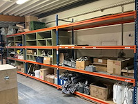 Magazijn-legbordstelling met inhoud - afbeelding 1 van  7