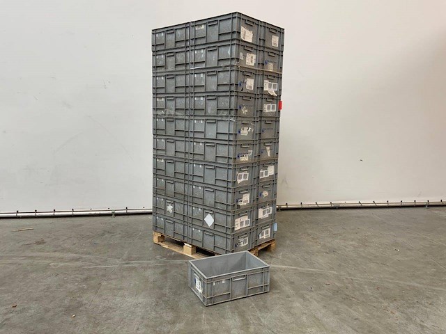 Magazijnbak 600x400x240mm 40 stuks - afbeelding 1 van  1