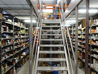 Magazijninrichting met verdiep - afbeelding 5 van  15