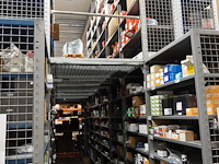 Magazijninrichting met verdiep - afbeelding 6 van  15
