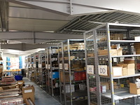 Magazijninrichting met verdiep - afbeelding 13 van  15