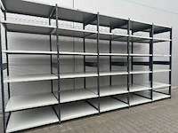 Magazijninventaris, machines, reinigingsmachines & intern transport