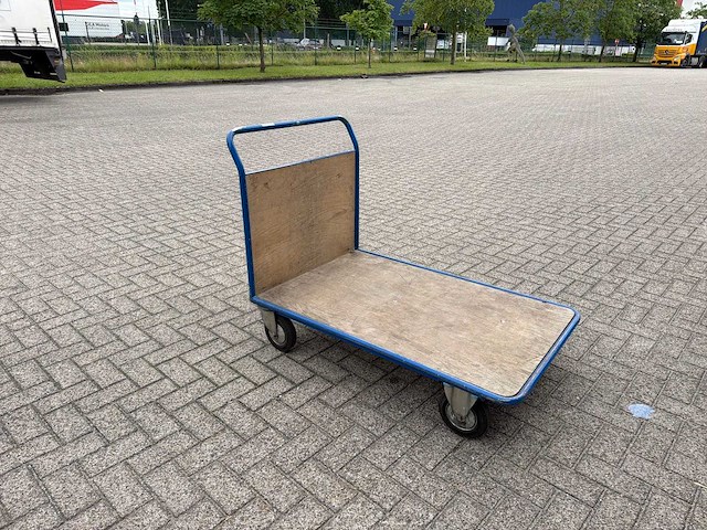 Magazijnkar - afbeelding 1 van  3