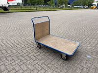 Magazijnkar