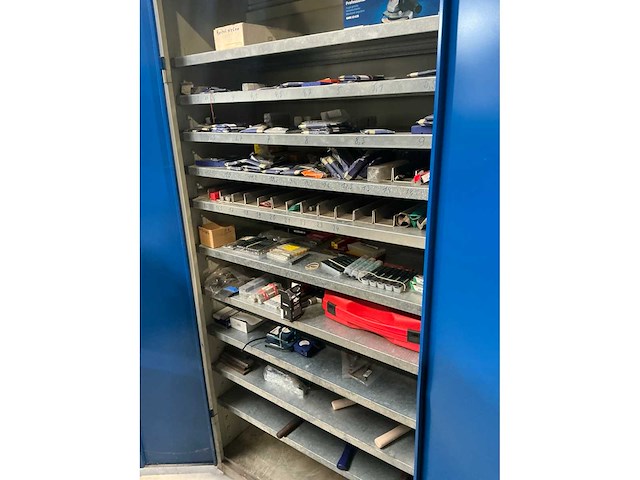 Magazijnkast met inhoud (2x) - afbeelding 3 van  22