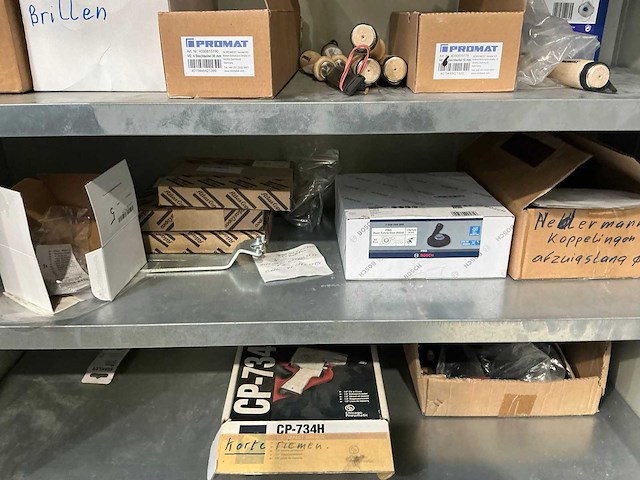 Magazijnkast met inhoud (2x) - afbeelding 19 van  22