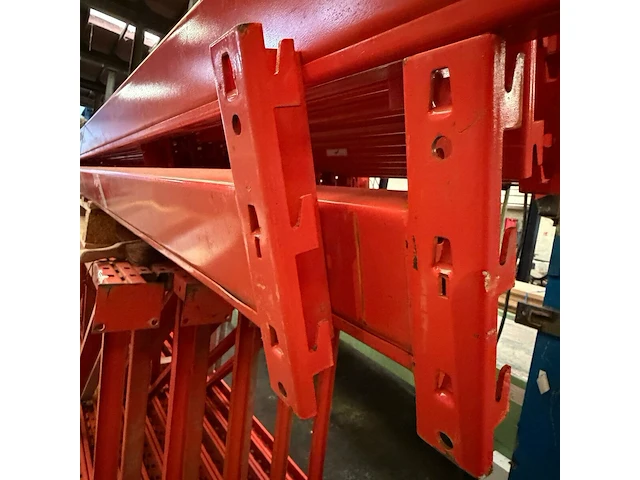 Magazijnrek +- 32 meter rek te combineren - afbeelding 4 van  5
