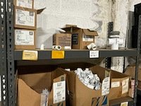 Magazijnrek (2x) + pvc bochten,… - afbeelding 3 van  3