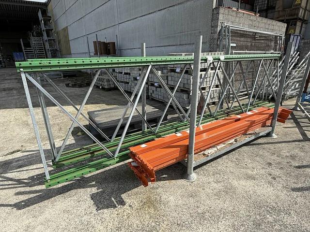 Magazijnrek 5.7m - afbeelding 1 van  4