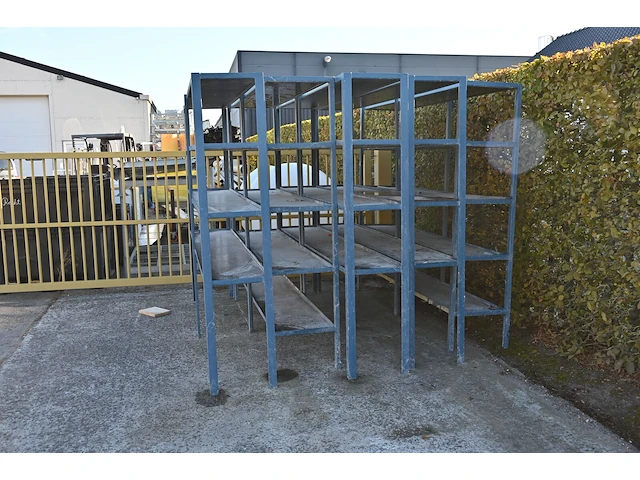 Magazijnrek blauw metaal - afbeelding 1 van  2