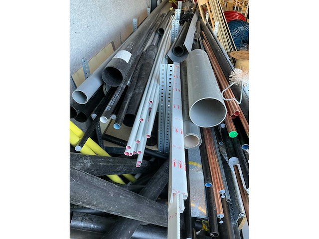 Magazijnrek met inhoud (2x) - afbeelding 3 van  4