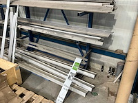 Magazijnrek met inhoud rvs profielen - afbeelding 3 van  5