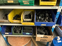 Magazijnrek met inhoud - afbeelding 6 van  17