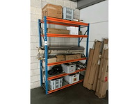 Magazijnrek met inhoud - afbeelding 2 van  7