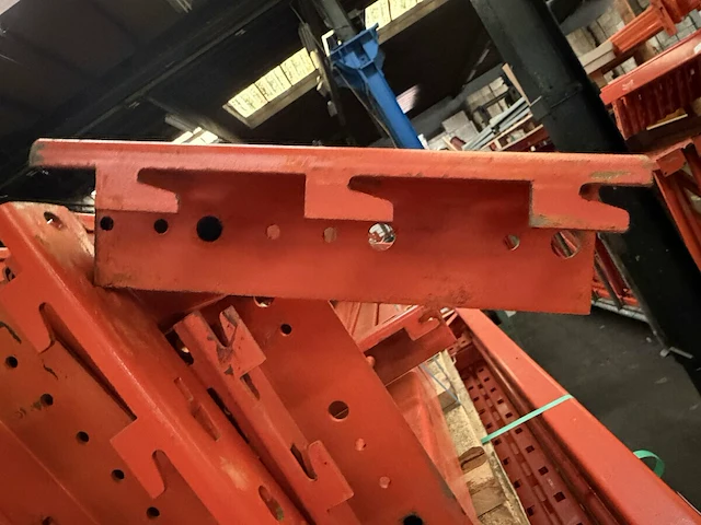 Magazijnrek totaal 28 meter rek - afbeelding 3 van  4