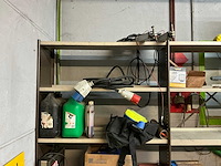 Magazijnrekje met inhoud - afbeelding 8 van  15